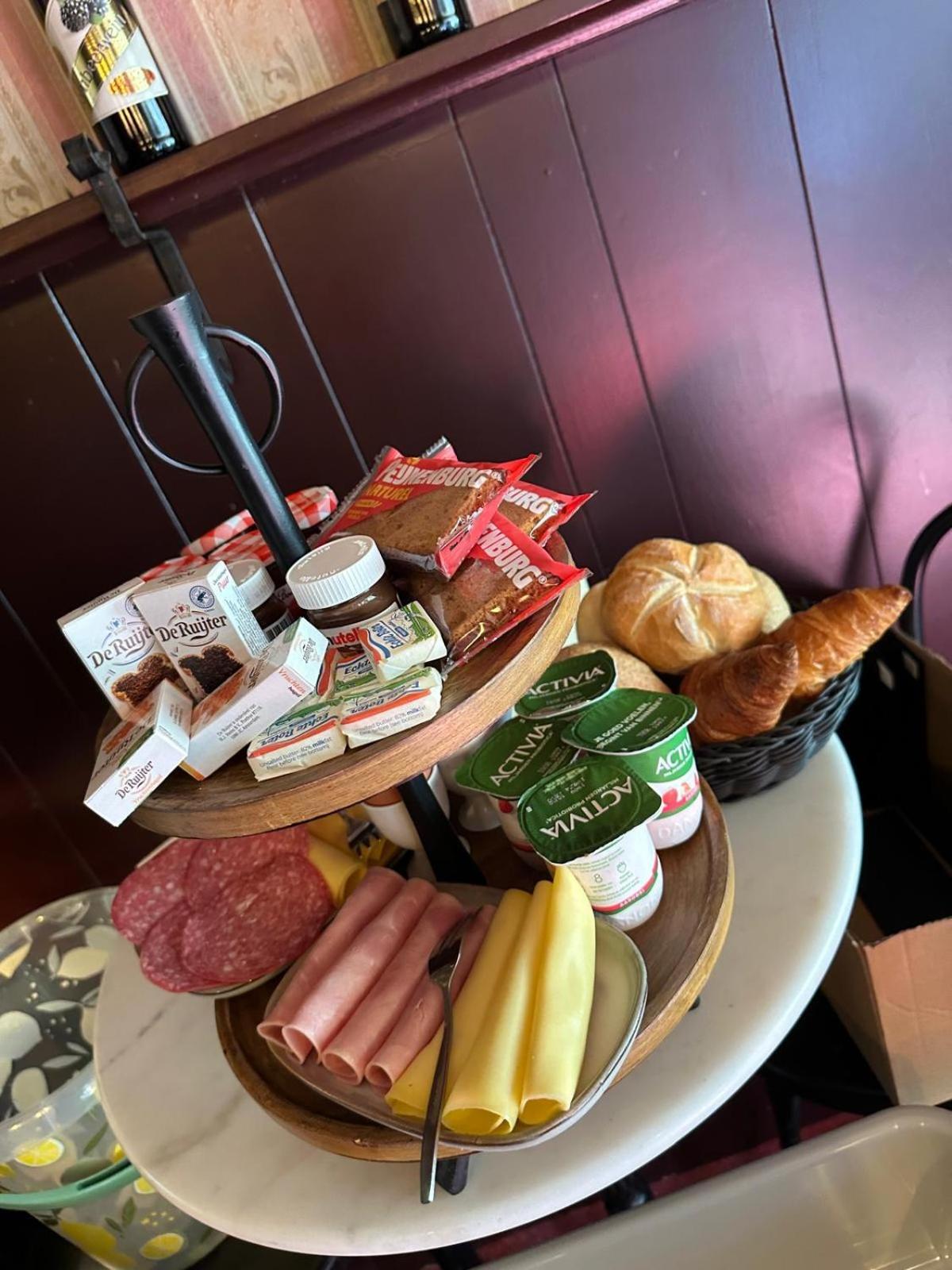 Boutique Hotel De La Ruine Valkenburg aan de Geul Ngoại thất bức ảnh