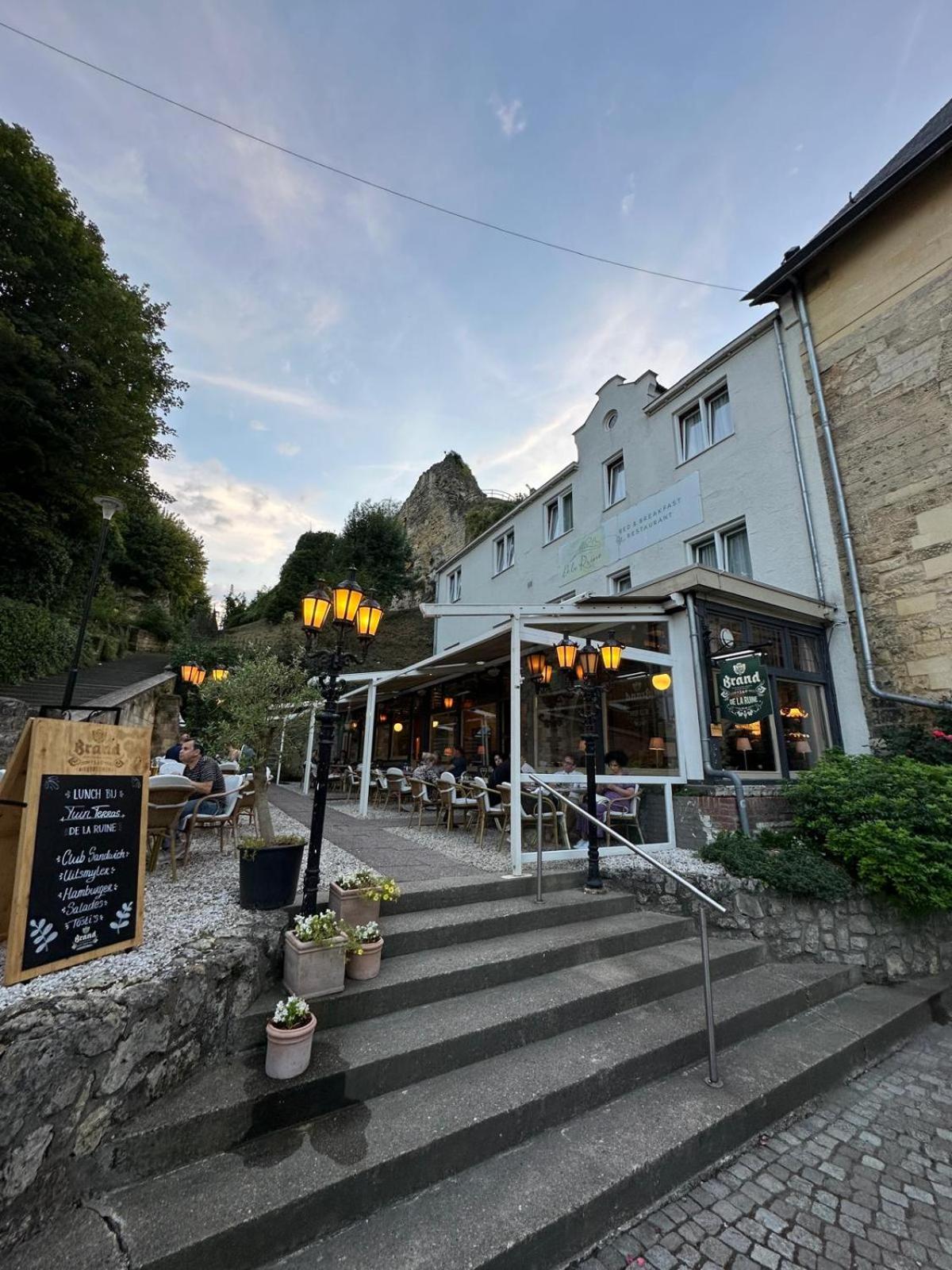 Boutique Hotel De La Ruine Valkenburg aan de Geul Ngoại thất bức ảnh