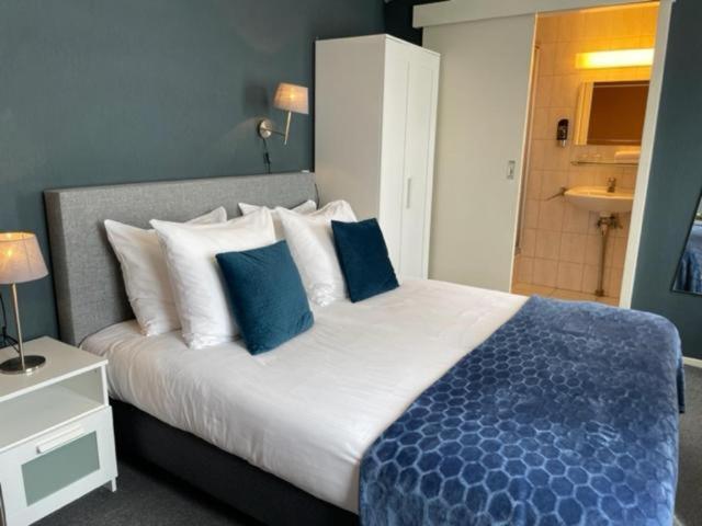 Boutique Hotel De La Ruine Valkenburg aan de Geul Ngoại thất bức ảnh