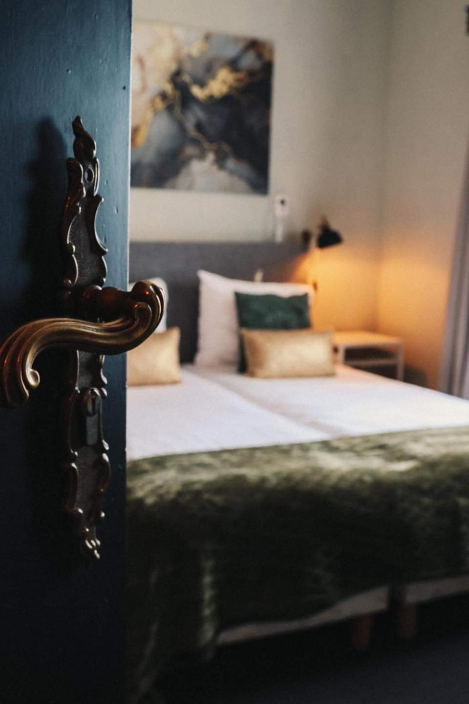 Boutique Hotel De La Ruine Valkenburg aan de Geul Ngoại thất bức ảnh
